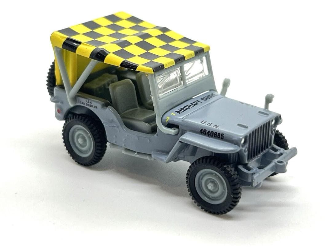 M2 AH 1/64 '78 ダッジ カスタム100 & '44 JEEP MB