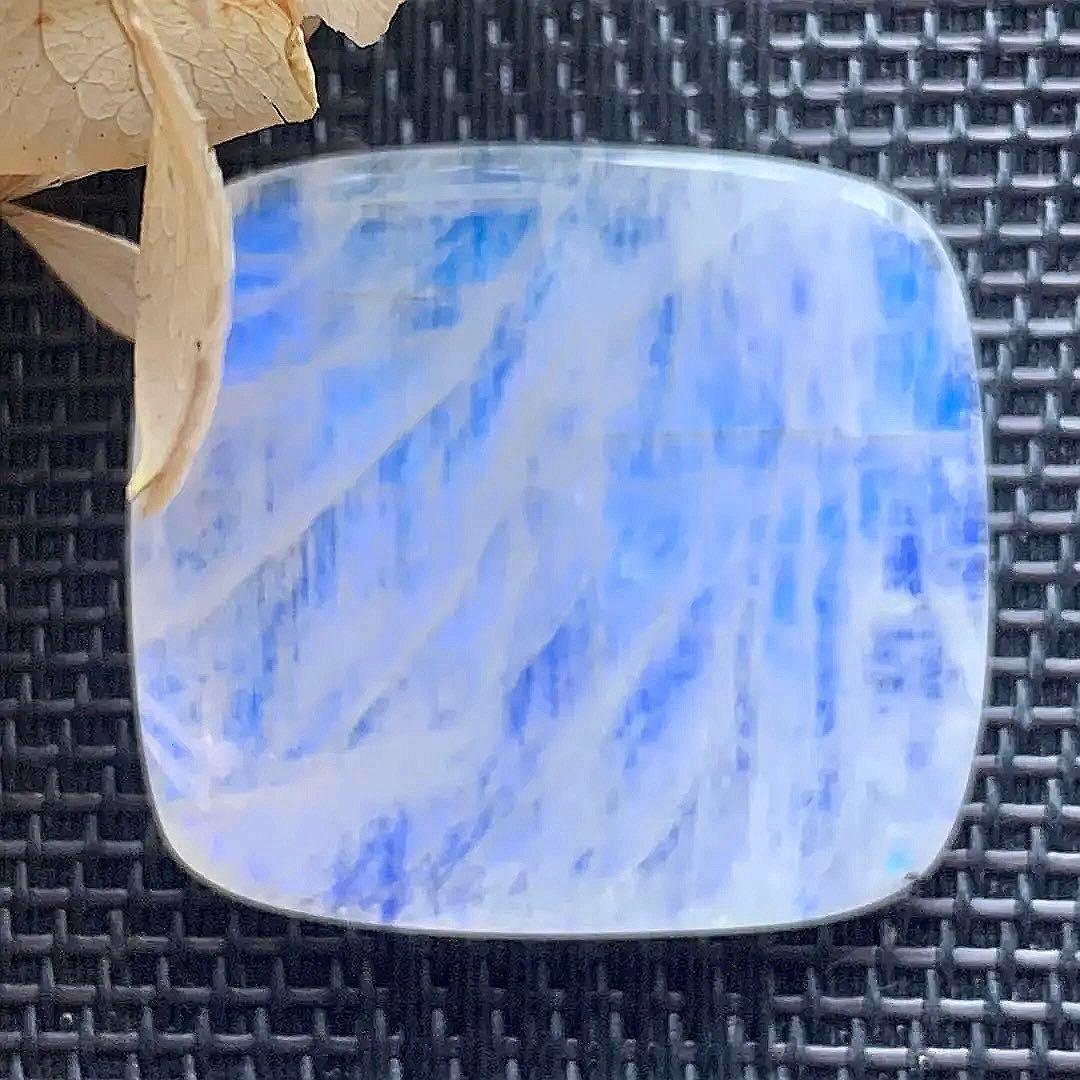 巨大ホワイトラブラドライト/レクタングル型/鉱物コレクション