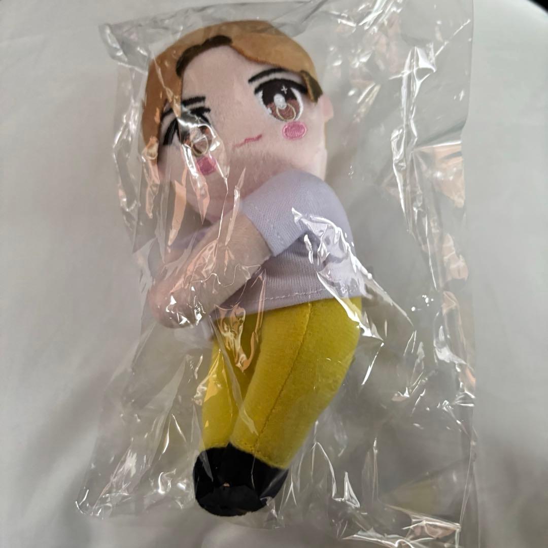 M!LK 吉田仁人 アクリルスタンド おすわりアクキー だっこぬい ぬいぐるみ