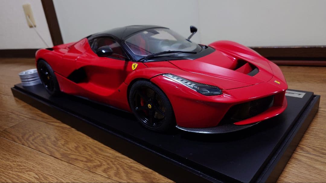 hachette La Ferrari 1/8スケール ラフェラーリをつくる