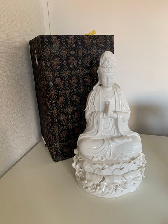 中国　徳化窯白磁　観音像　時代箱付 美術品