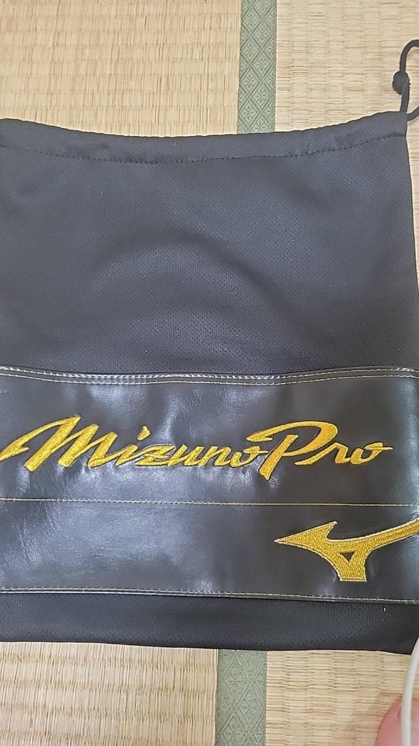 【値下げ！！】【ほぼ未使用】ミズノプロ　mizunopro 軟式グローブ　右投げ