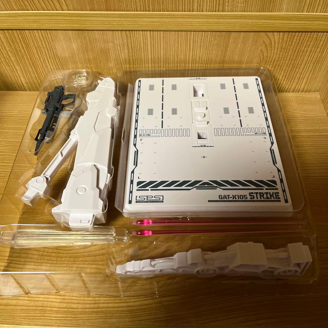 さ*る様 バンダイ LBUILD メタルビルド エールストライク ソード