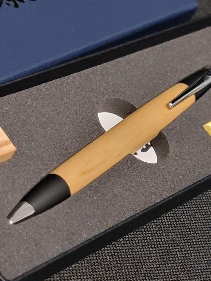 新品　野原工芸　アカマツ（月山松）ボールペン　シルバー金具