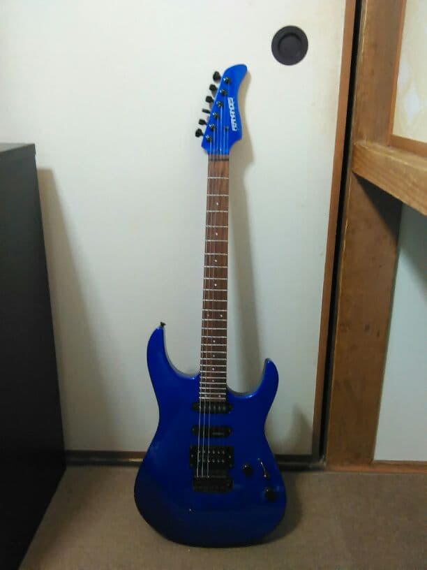 エレキギター、アンプ、マルチエフェクター、シールド　セット