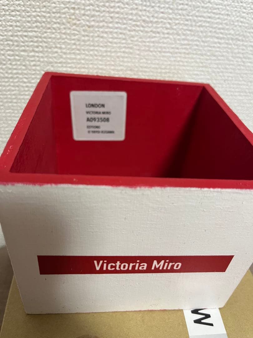 美品 草間彌生 展 かぼちゃ 展示用オブジェ　Victoria Miro）村上隆
