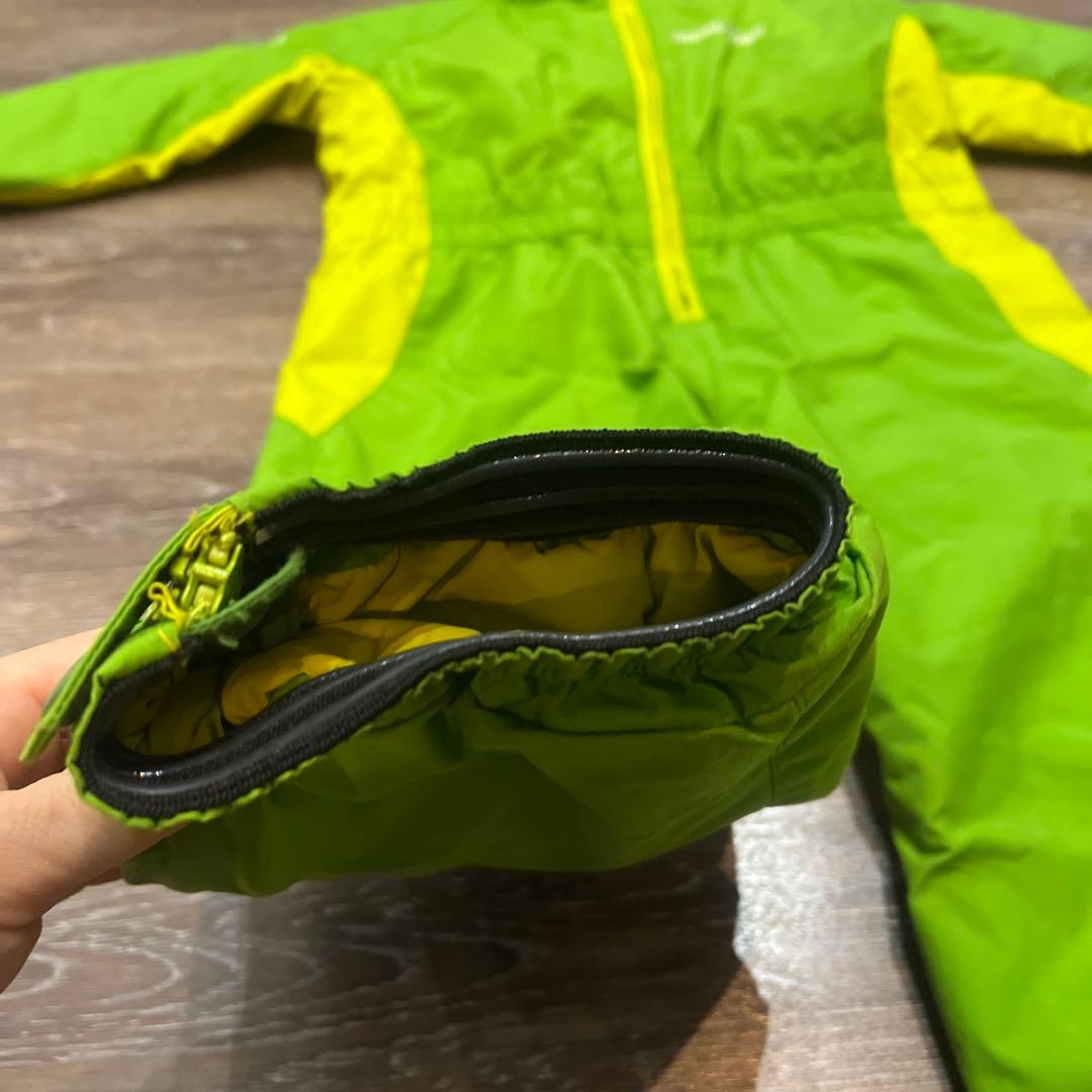 mont-bellモンベル100 男の子　スノーウェア　つなぎ