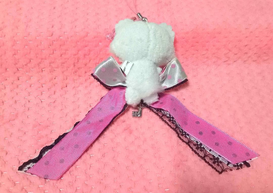 【希少】チャーミーキティ　リボンキーホルダー　ストラップ