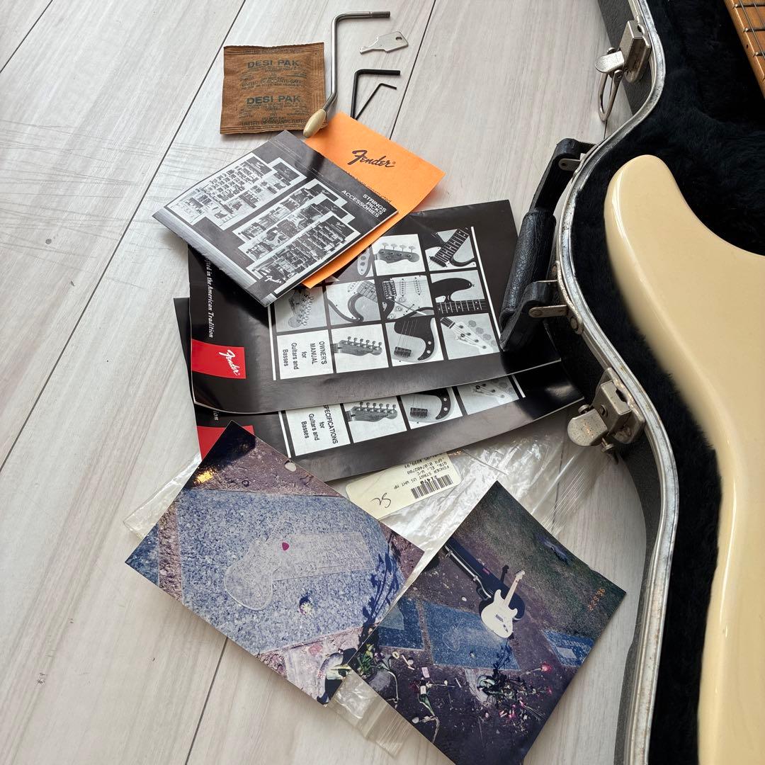 もやしマシマシ　fender アメスタストラトキャスター1995年製