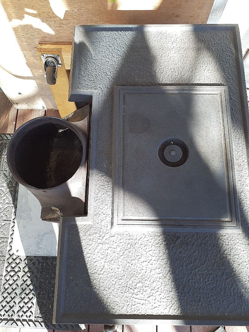 ダッチウエスト薪ストーブスモールFA225