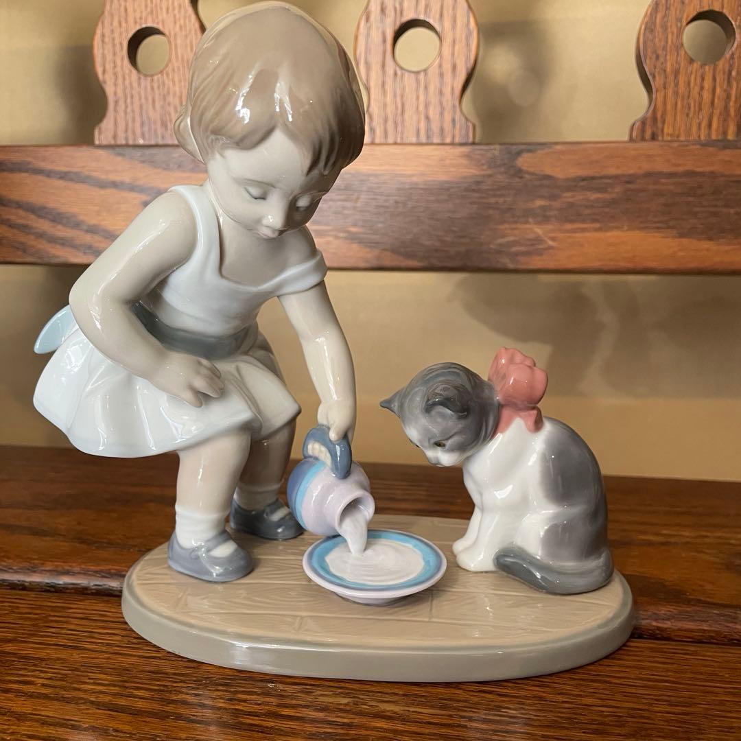 【美品】リヤドロ LLADRO 召しあがれ【8498】