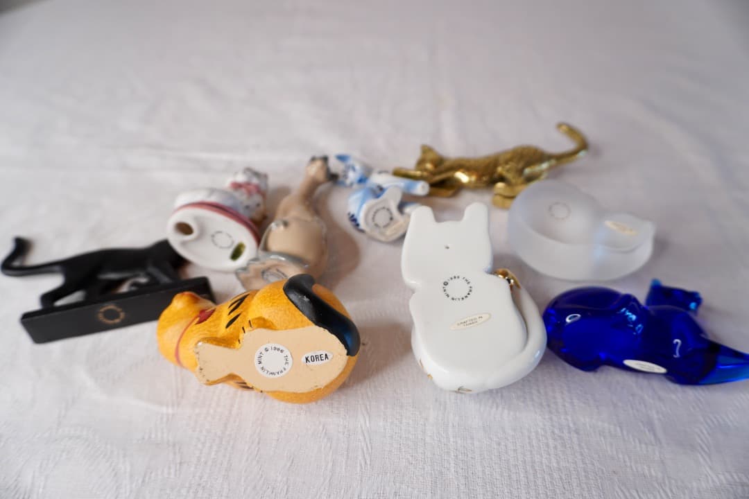 Franklin Mint Curio Cabinet Cats 9体セット