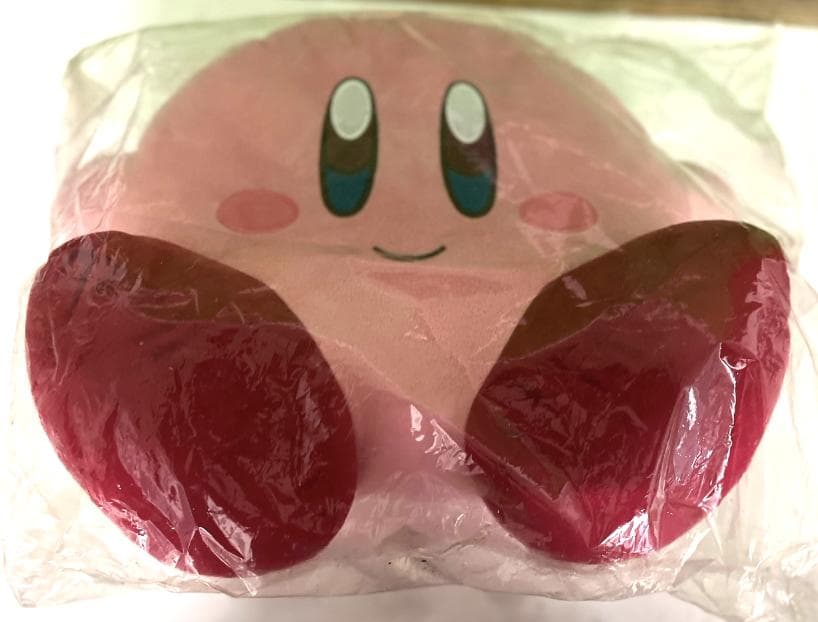 （新品未開封)　カービィ 非売品 ぬいぐるみ クッション　三英貿易