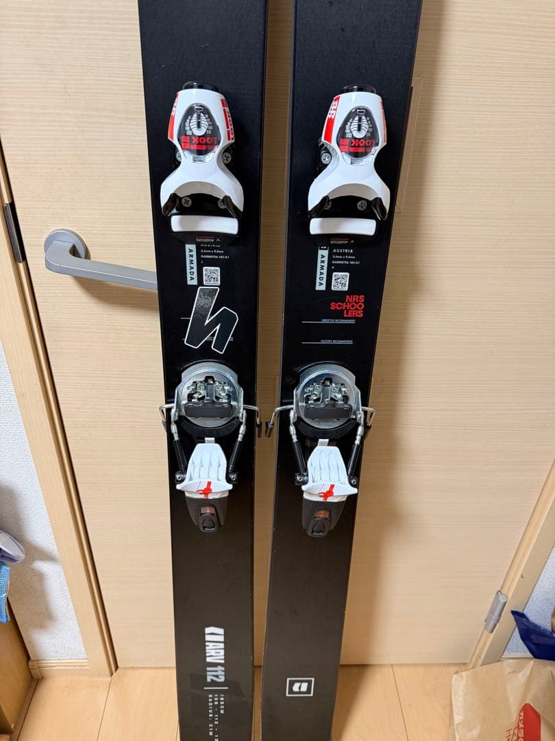 ARMADA ARV 112 ブラックエディション　185cm