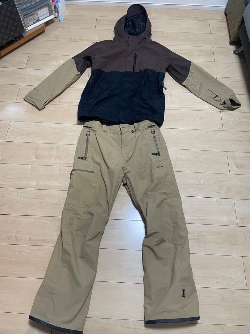 スノーボードウェア（ブラウン/ブラック/ベージュ）