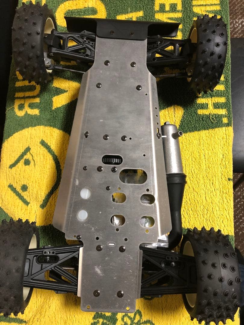 京商 バーンズ4WD 未走行