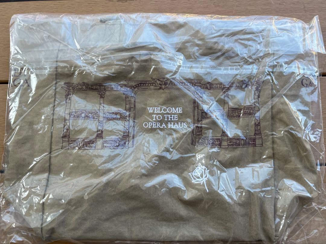 レディーガガ MAYHEM オペラハウス トートバッグ （TAN）