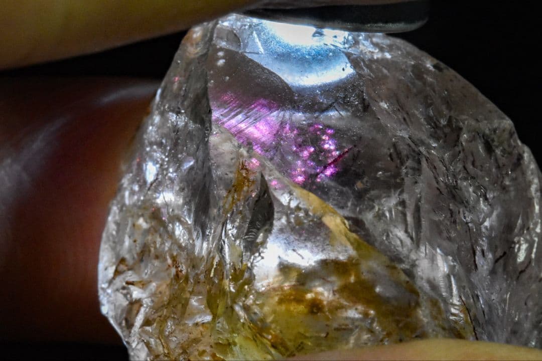 ブラジル エスピリトサント産 オリジナルピンクファイヤークォーツ原石03