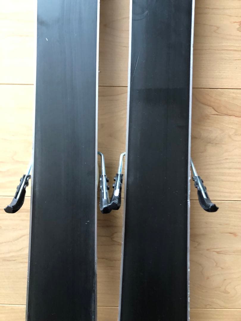 ジュニア スキー板 VOLKL 110cm フォルクル　レースタイガー　SL