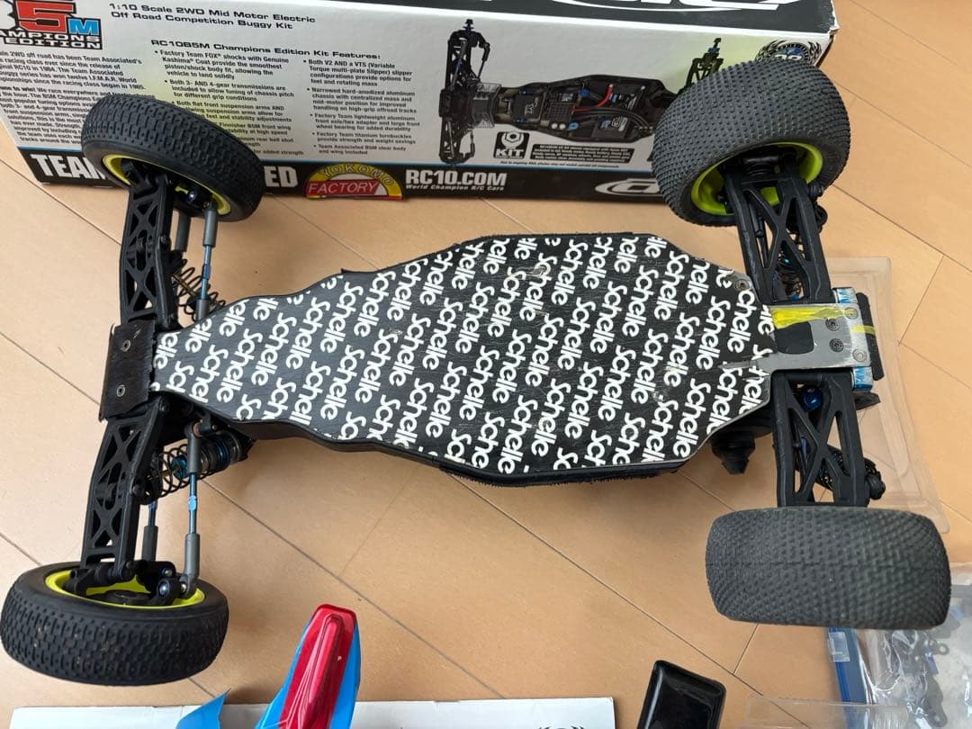 TEAM ASSOCIATED RC10 B5M TEAM KIT アソシ