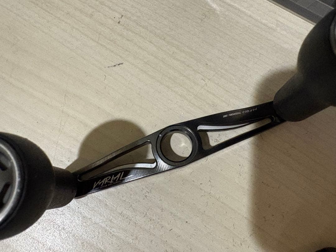 ★☆DRT VARIAL ハンドル 100 ガンメタ　バリアル 超美品