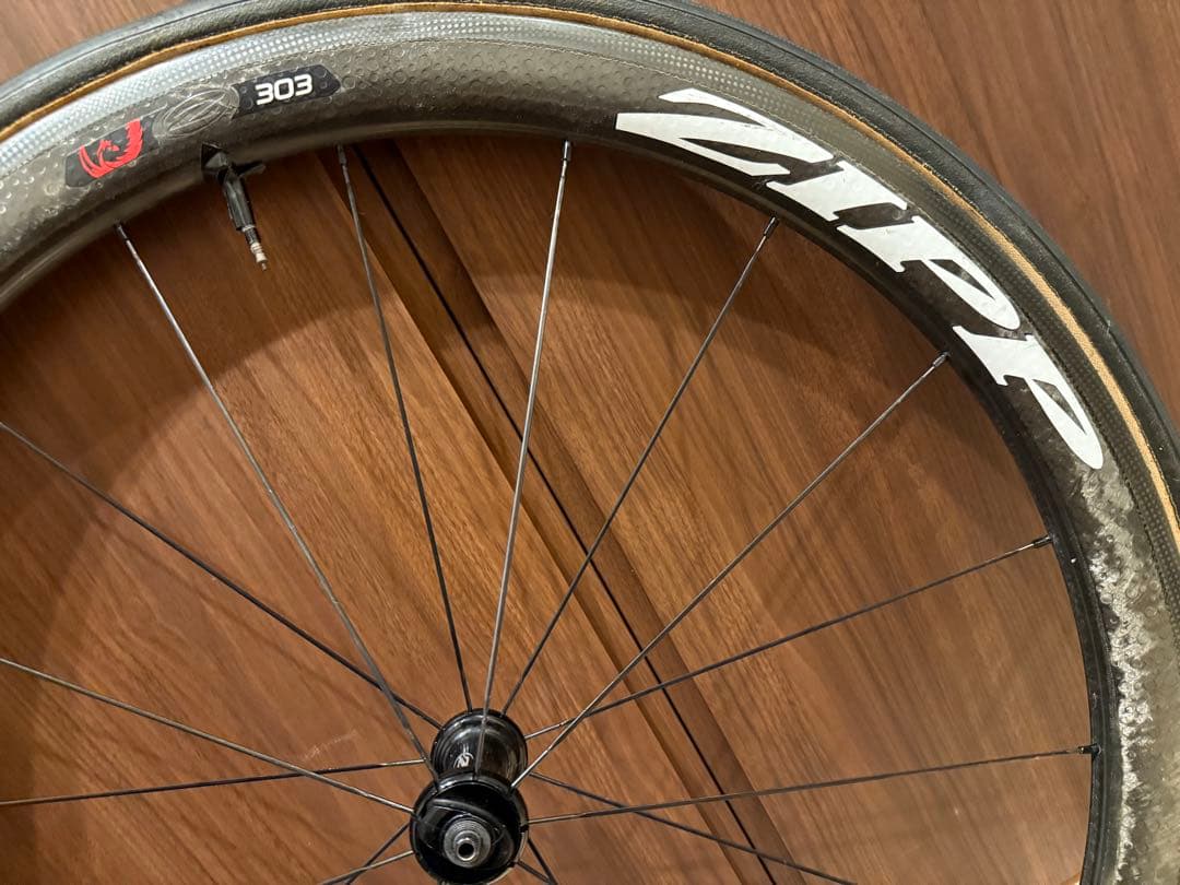 ZIPP フロント 303 リア404 Firecrest