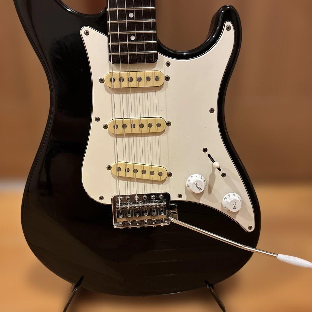 Yamaha RGS 103P ストラトタイプ トレモロアーム付 新品弦張替済