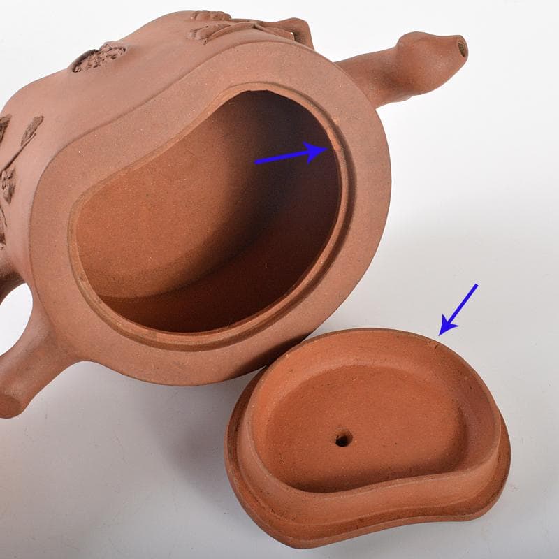 中国　宣興紫砂　朱泥　刻梅文　急須　茶壷　Y　R6553