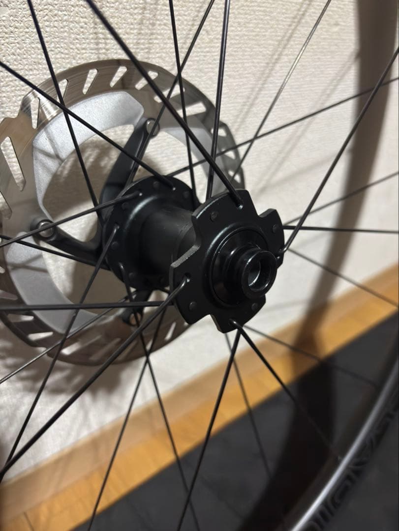 2025年ビアンキスペシャリッシマプロ完成車カーボンホイール