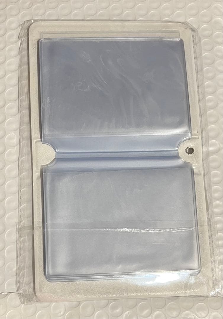 【新品未開封】トレカファイル 韓国デザイン 637 白