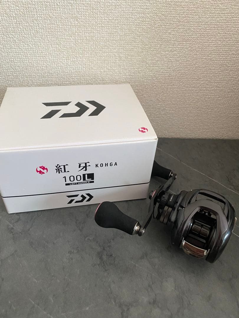 ダイワ 23 紅牙 100L ベイトリール 左巻き