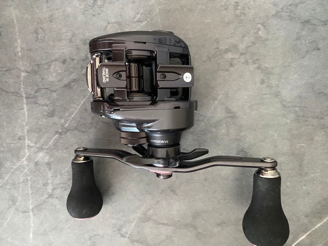 ダイワ 23 紅牙 100L ベイトリール 左巻き