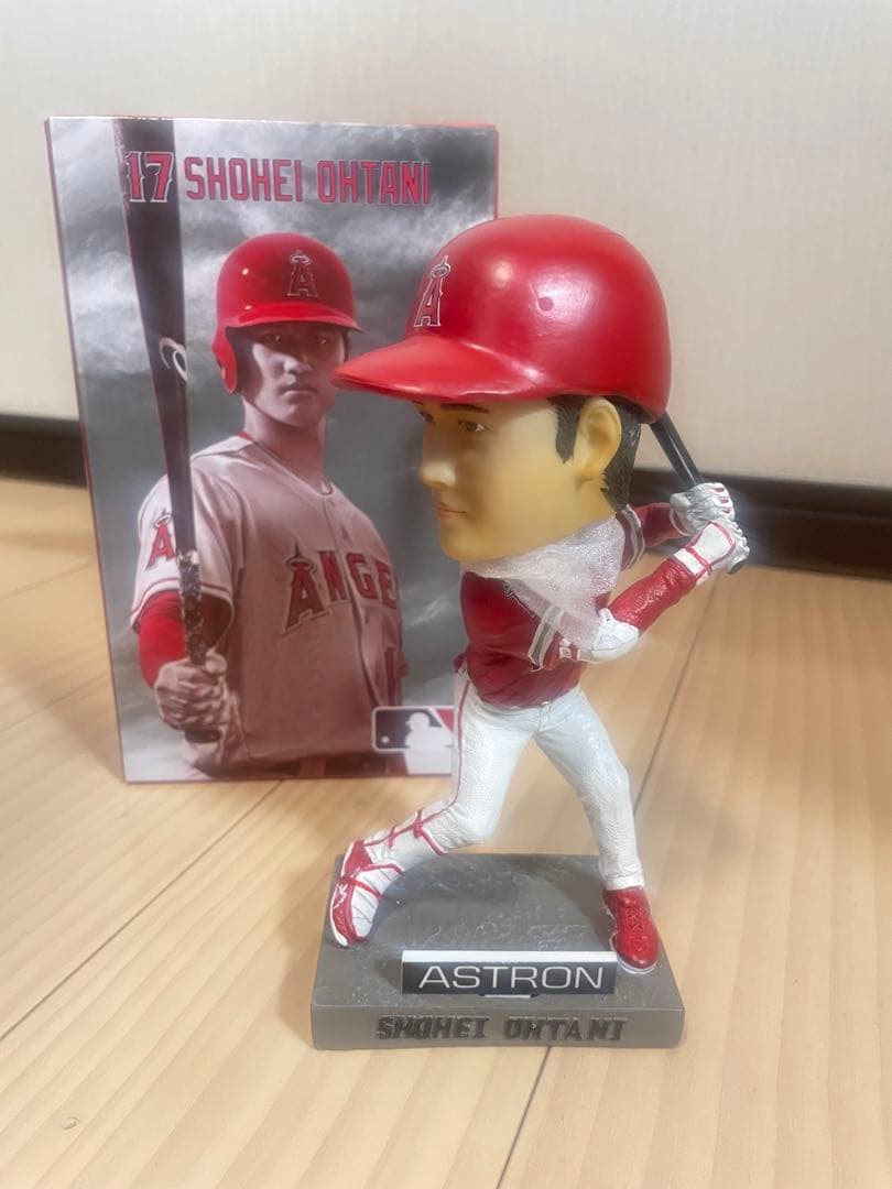 ⭐️SEIKOアストロン⭐️ 大谷翔平 ボブルヘッドフィギュア ２体セット非売品