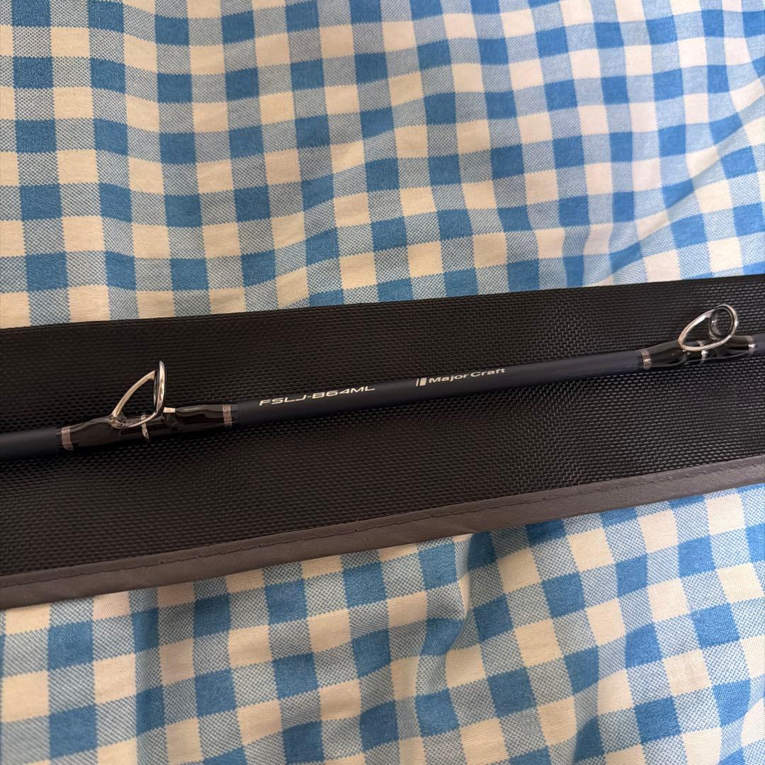 中古品　メジャークラフトのフルソリB64ML