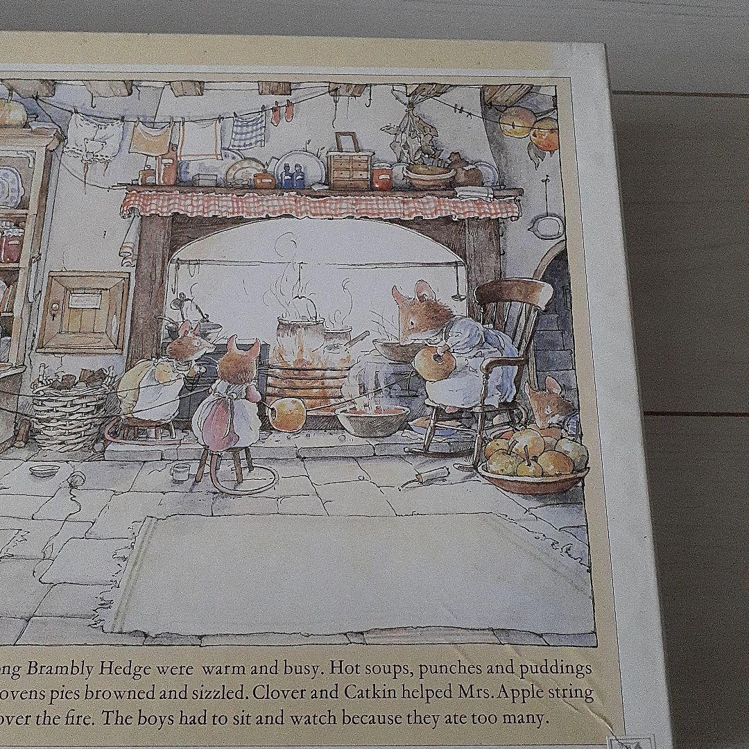 BRAMBLY HEDGE Winter Story やきりんご ジグソーパズル