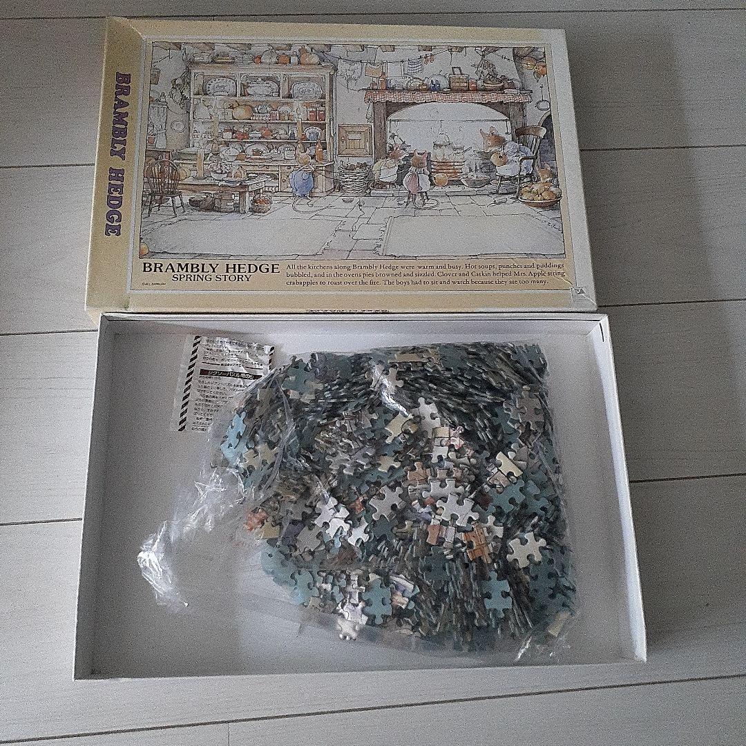 BRAMBLY HEDGE Winter Story やきりんご ジグソーパズル