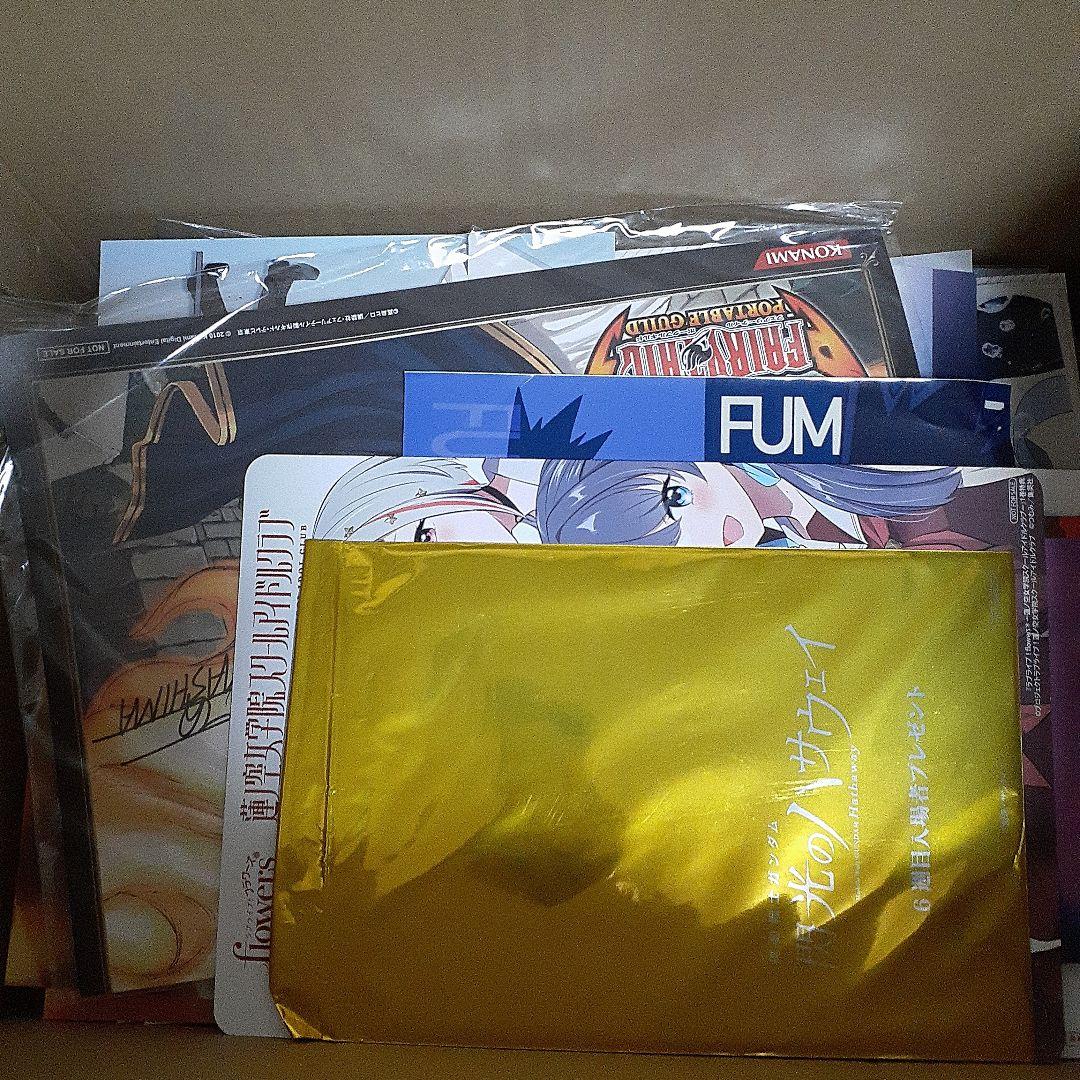 アニメ・マンガ・キャラクター　紙類　紙系　紙雑貨　大量　まとめ売り　大