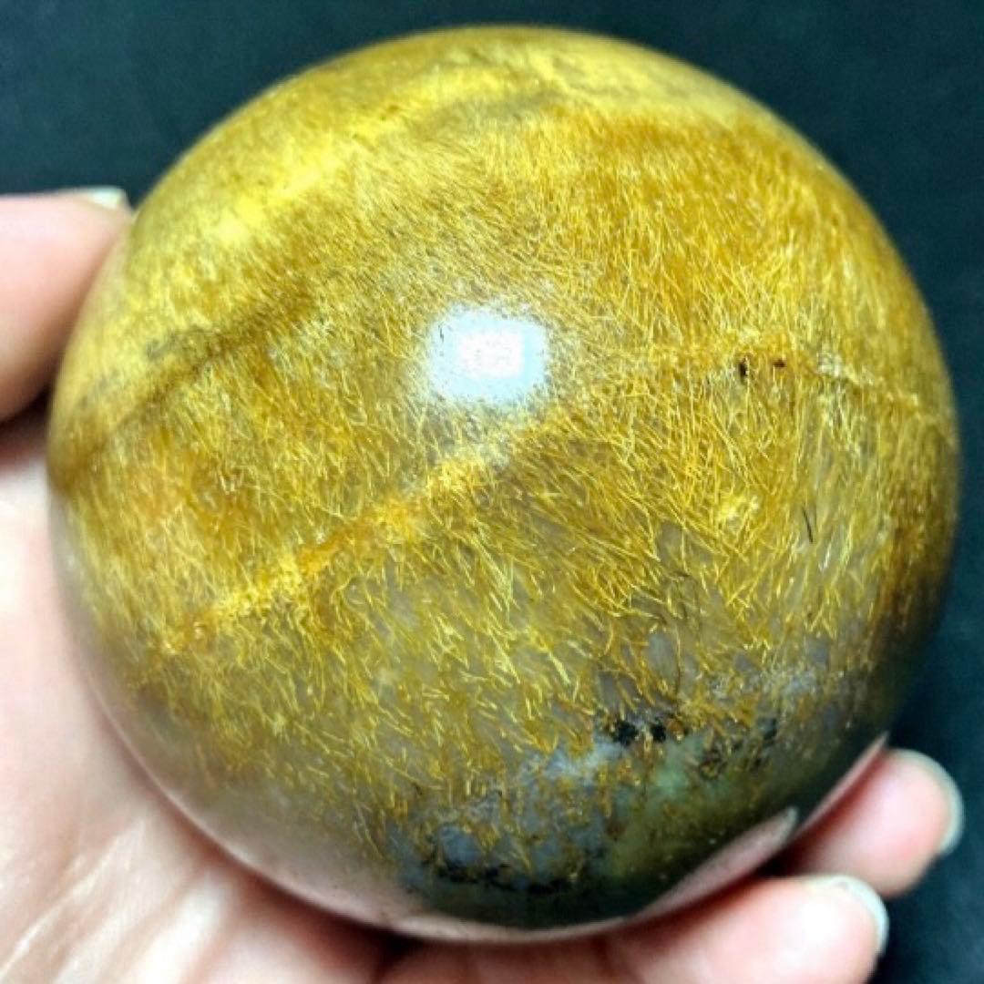 超大玉　64mm ゴールドルチルクォーツ　丸玉　スフィア　金針水晶