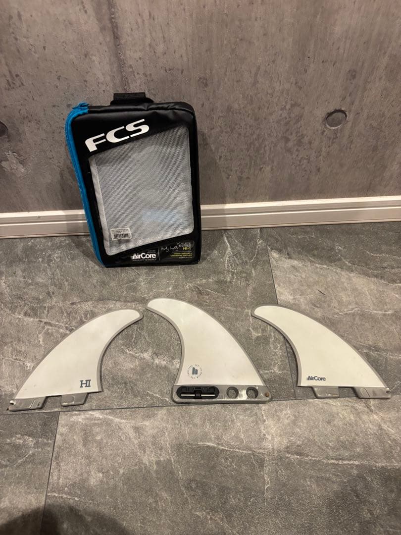 ジャスティスサーフボード Justice it's sense 6'8フィン付き