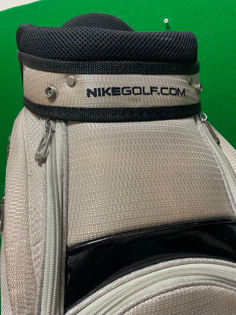 廃盤‼️人気‼️NIKE GOLF キャディバッグ 8.5型 6分割