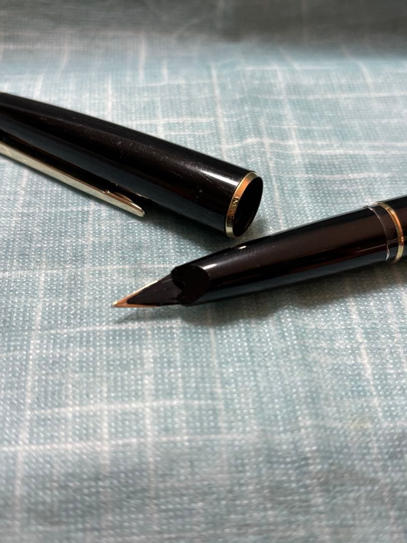 Gabriel Rat様新品　モンブラン310EF 万年筆　ケース付き