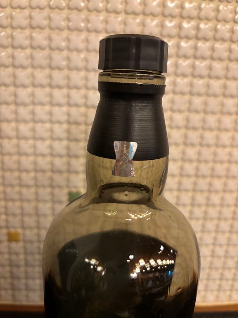 モ*リ様 山崎 18年 空瓶と 箱　少し入ってます。