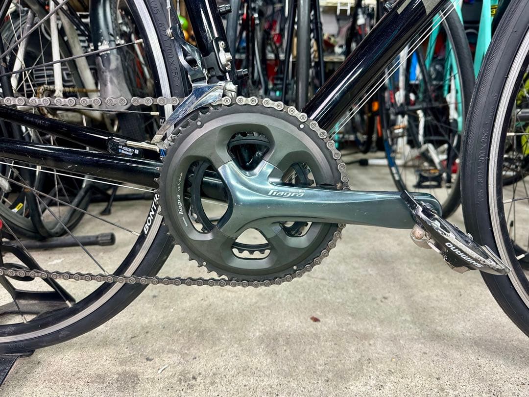 TREK EMONDA ALR4基本分解発送送料無料！完成車配送ご相談ください！