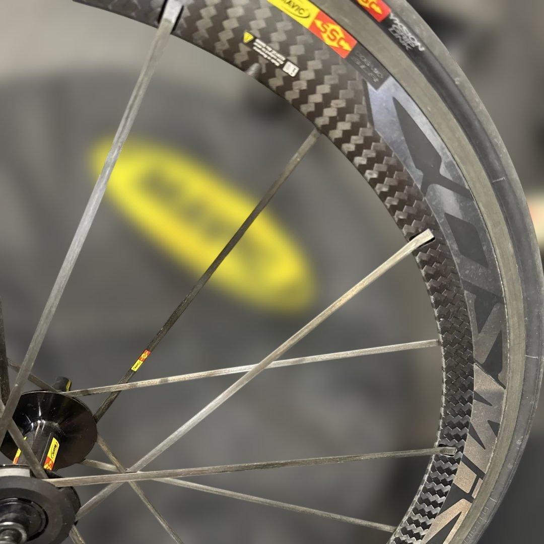 MAVIC COSMIC SLR クリンチャーフロント　リムブレーキ