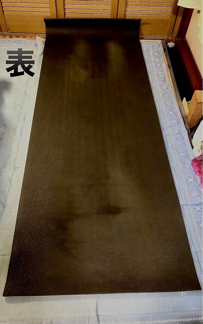 マンドゥカ　ブラックマット PRO (6mm）と専用マットケース付