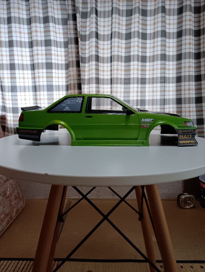 め*る様 AE86レビン2ドア ボディーヨコモ