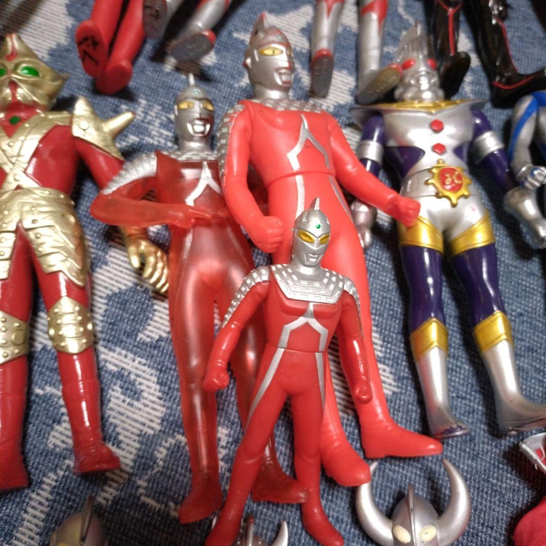 ウルトラマンフィギュア 、ソフビ55体セット