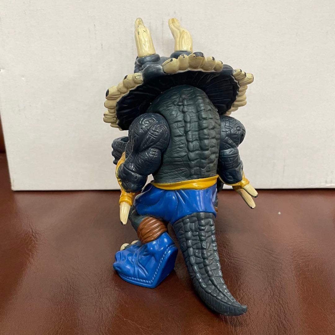 エクストリームダイナソーズ　スパイク　フィギュア　マテル　アメトイ　90's