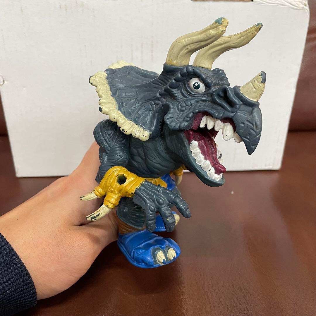 エクストリームダイナソーズ　スパイク　フィギュア　マテル　アメトイ　90's