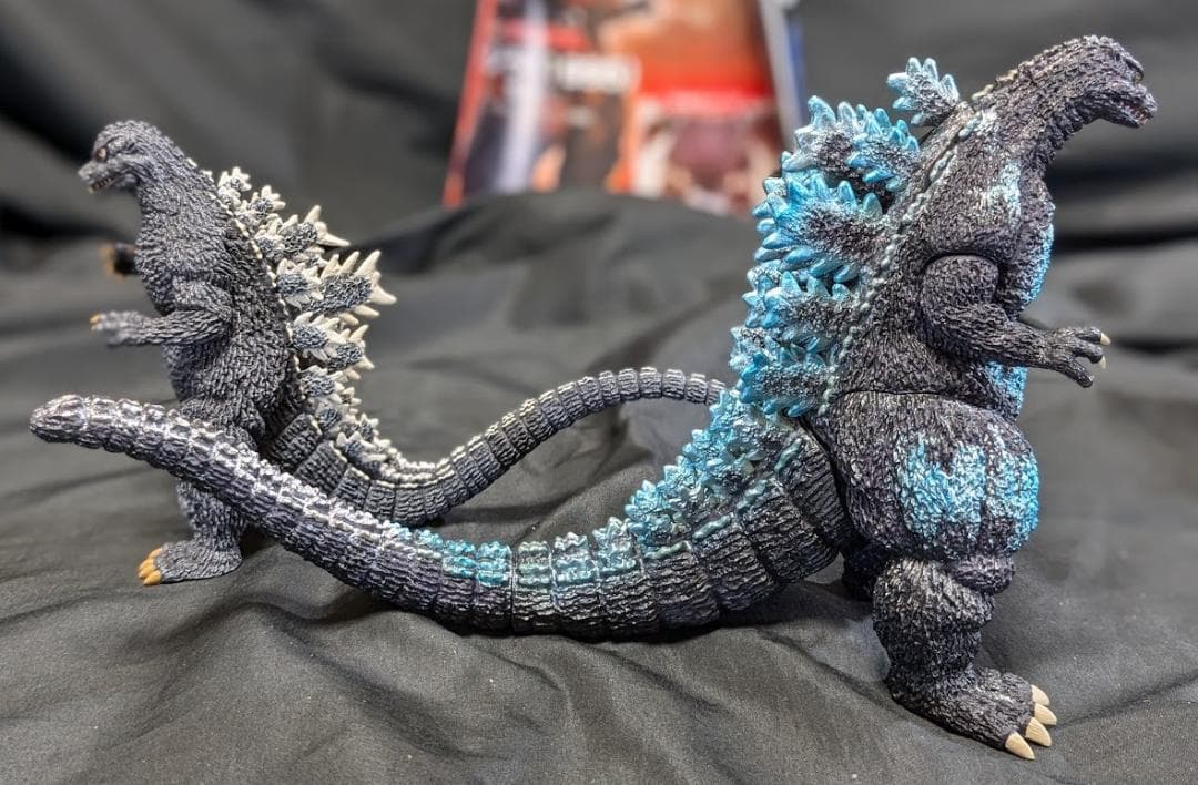 バーニングゴジラ＋84ゴジラ（デアゴスティーニ）東宝怪獣コレクション　リペイント